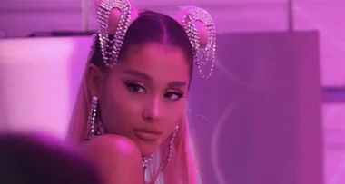 PSA: Ariana Grande has dropped her new single “7 Rings” and it is pure FIRE