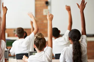 There’s no difference between confidence in young girls and boys, study says