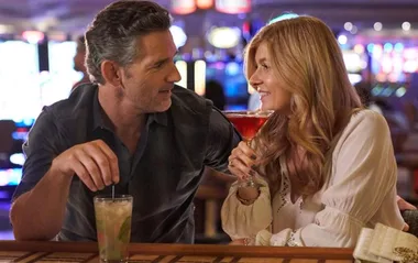 PSA: Dirty John is coming to Netflix