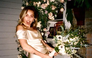 Miley Cyrus was a full-blown menace at her wedding and here are ALL the pics