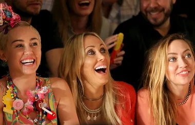 The First Trailer For The Cyrus Family Reality Show Is Here!
