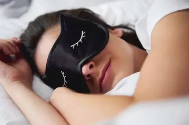 Five ways to improve your skin while you sleep