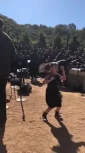 People drag North West for her unrhythmic dance moves