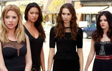 This ‘Pretty Little Liars’ star just welcomed a baby into the world!