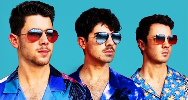STOP EVERYTHING! Jonas Brothers have dropped their second reunion single