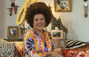 WATCH: Chris Lilley’s new Netflix show Lunatics looks HILARIOUS!