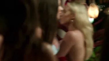 Bachelor In Paradise: Furious Cat storms off show