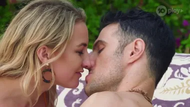Bachelor In Paradise: Alisha and Daniel share passionate kiss
