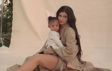 Kylie Jenner finally announces the baby news we’ve all been waiting for