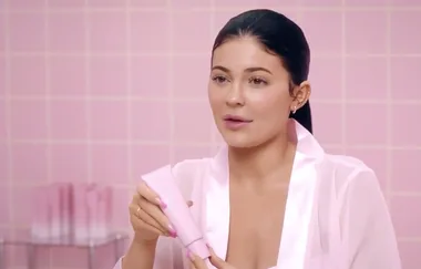 Kylie Jenner’s new face scrub is being DRAGGGGGED online