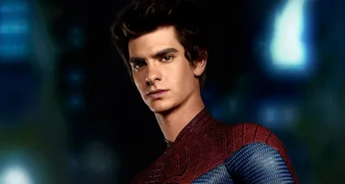 Andrew Garfield debuts dramatic new look