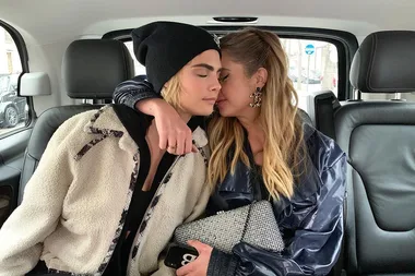 Cara Delevingne and Ashley Benson caught carrying a sex bench into their apartment