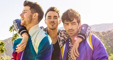 DROP EVERYTHING! The Jonas Brothers first album in 10 years is finally here
