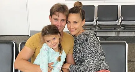 This is how Rachael Finch talks to her daughter Violet about body image