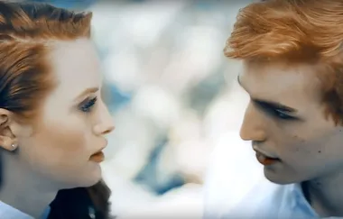 ‘Riverdale’ Is About To Drop A MAJOR Bombshell About The Blossoms’ “Twincest”