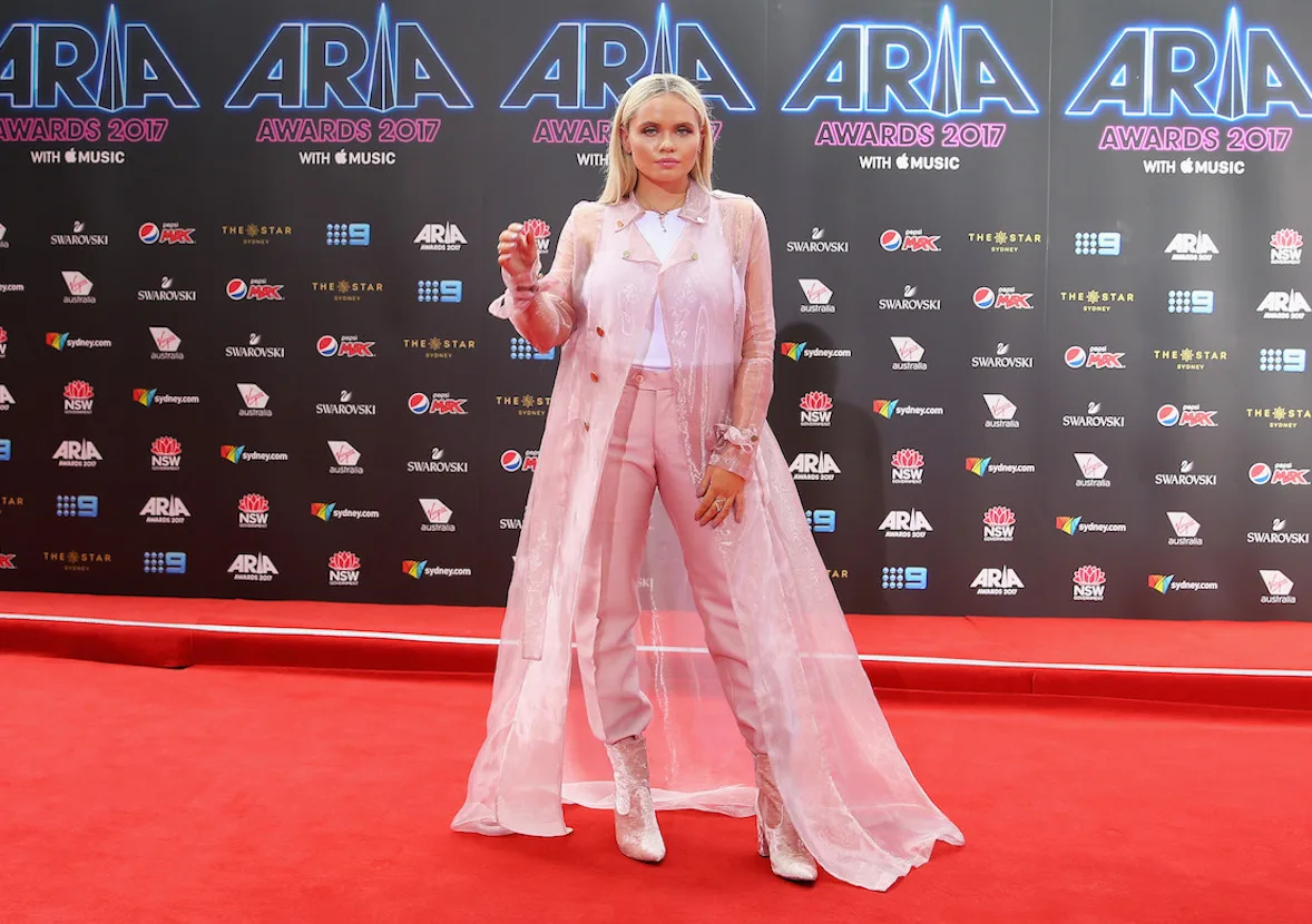 Alli Simpson’s ARIA Awards red carpet fail will make you lol