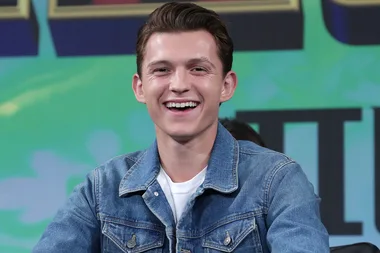 Tom Holland flirting with a girl who is NOT Zendaya is going to ruin #shippers dreams