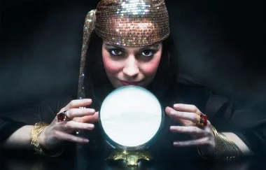 Girlstrology Horoscopes: June 19 – 25 June