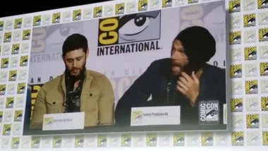 Supernatural’s Jared Padalecki and Jensen Ackles crying at their final Comic Con panel