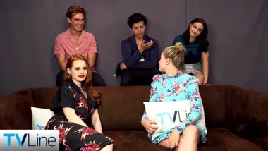 Lili Reinhart and Cole Sprouse arguing at Comic Con proves they aren’t together