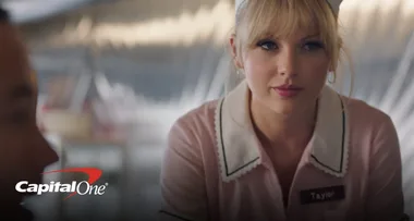 Taylor Swift plays a clumsy waitress in this hilarious ad and it’s WAY too relatable!