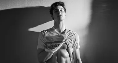 Calvin Klein is giving you the chance to see Shawn Mendes in NYC!