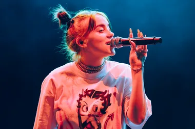 Billie Eilish ran off stage in tears during her Italy concert