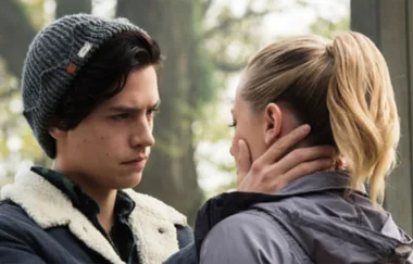 Cole Sprouse Dishes About The Fate Of Jughead & Betty’s Relationship On ‘Riverdale’