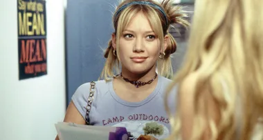 The first look at the Lizzie McGuire reboot is here!