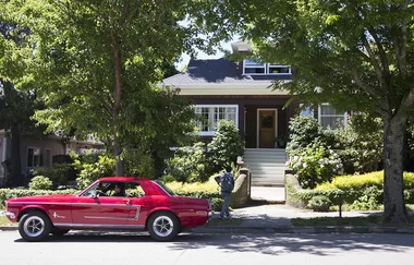 Looks Like Google Maps Accidentally Caught Dylan Minnette Filming ’13 Reasons Why’