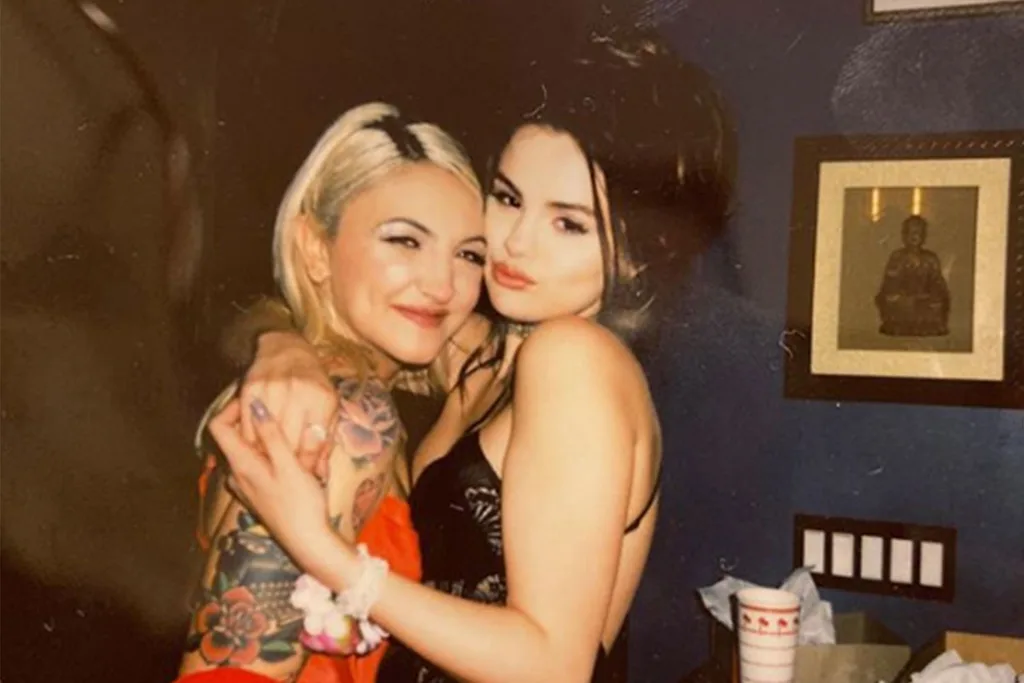 selena julia instagram