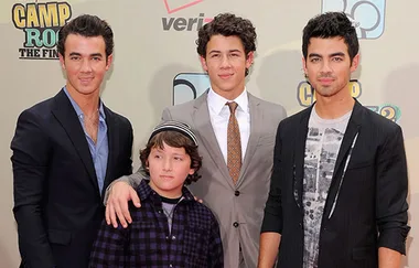 The Fourth Jonas Brother Is All Grown Up & He’s Super Cute!