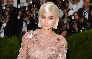 These Pics Of Kylie Jenner Looking Bored AF At The Met Gala Are Everything