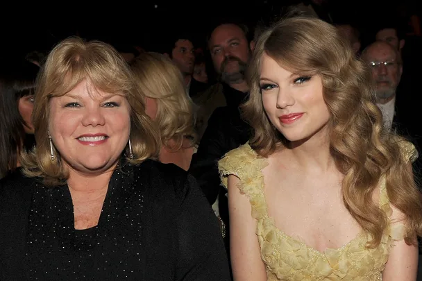 taylorswiftandrea