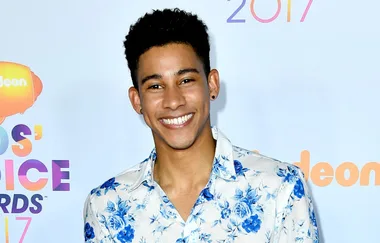 ‘The Flash’ Babe, Keiynan Lonsdale Comes Out As Bi-Sexual