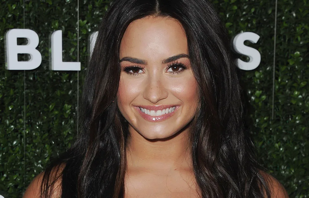 Demi Lovato has fans SCREAMING over her new man