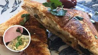 Aussie Dad shares his creative party pie toastie recipe!