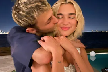 Dua Lipa celebrates BF Anwar Hadid’s birthday in cute Instagram post