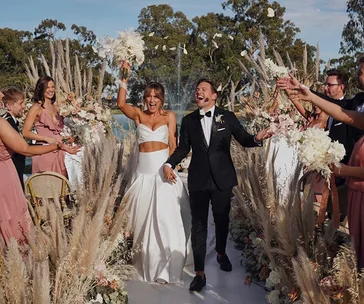 Instagram Star Steph Claire Smith Got Married In A Crop Top