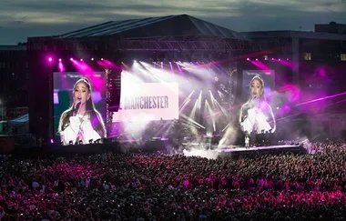 Ariana Grande Changed The One Love Set List After These Words From Victim’s Mother