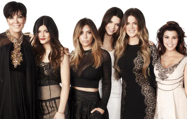E! News