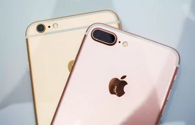 We’ve ALL Been Wrong About Our Rights With iPhone Shattered Screens