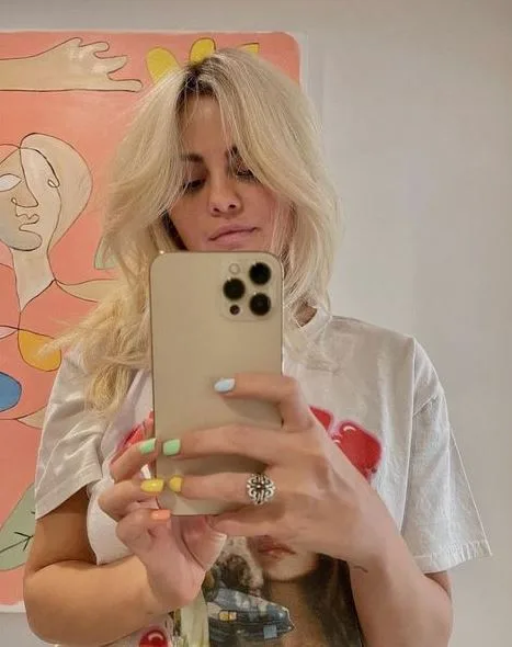 Selena-Gomez-Blonde-hair