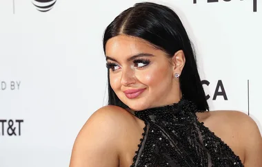 Ariel Winter Is Getting Slammed For Her Emmys Dress And She’s Not Happy About It