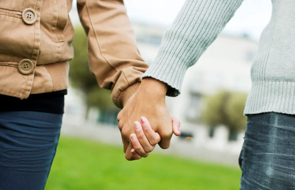 hand-hold