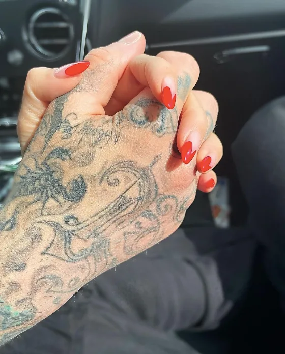 hand-hold