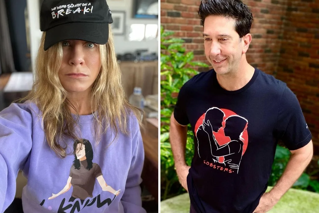 jennifer-aniston-david-schwimmer-friends-merch