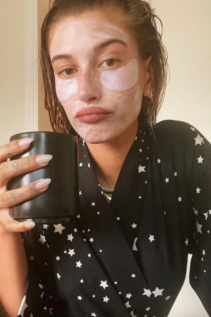 hailey-bieber-anxiety