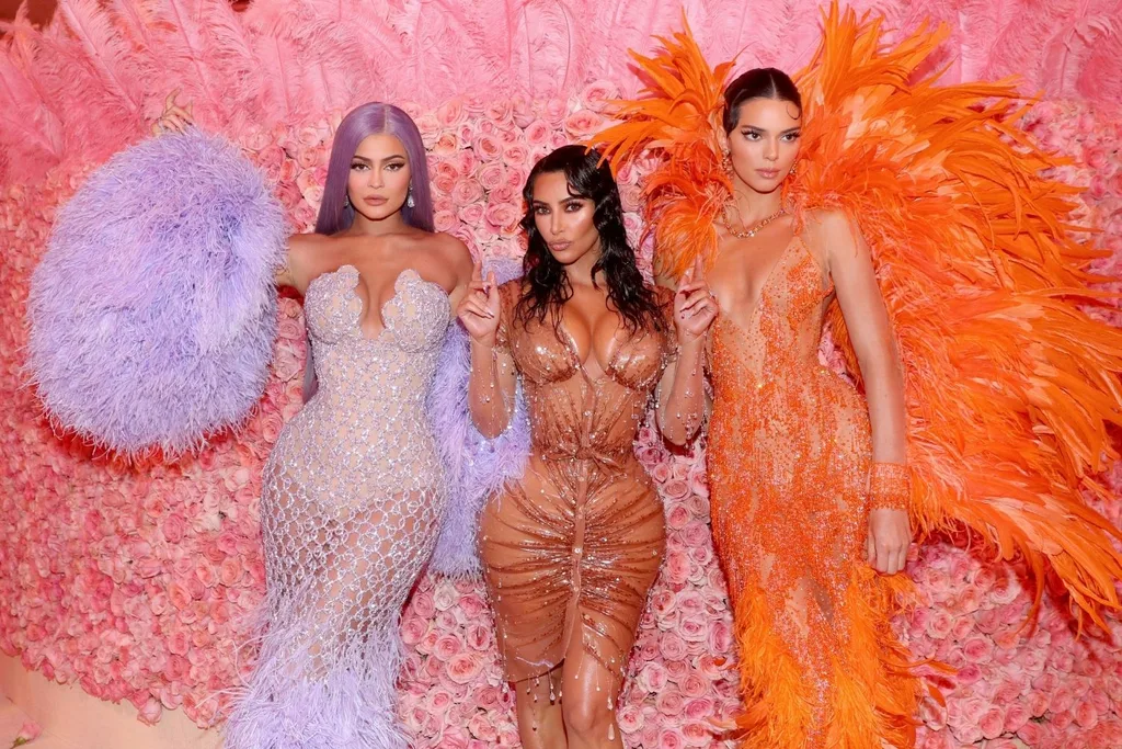 kim-kylie-kendall-met-gala-2019