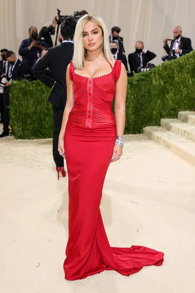 addison-rae-met-gala-2021